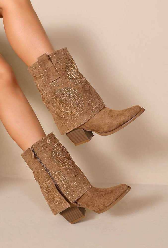 Joia Paris - Wholesale Booties - Women's - Santiag with turned-down heels and decorative rhinestones WZ-80