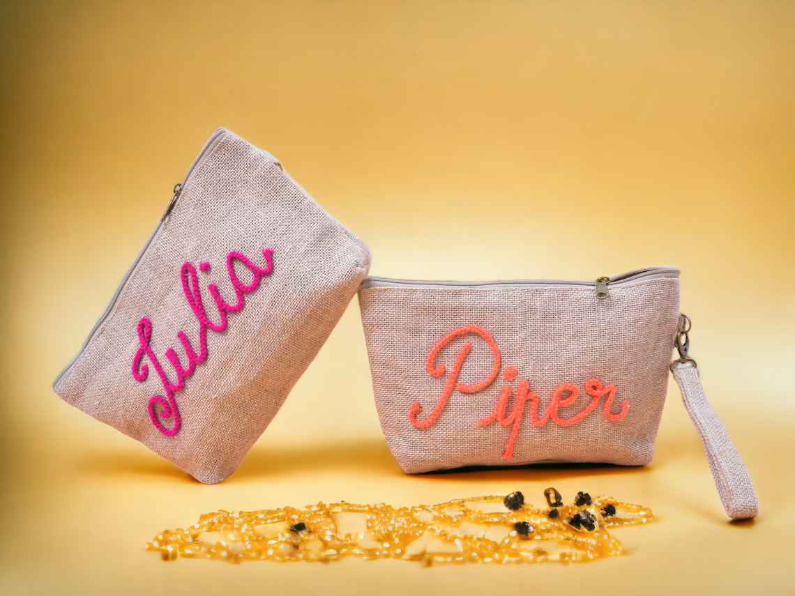 Melecraft – wholesale Make-up/cosmetic bag – Personalized Jute Makeup Bag | Bridesmaid Cosmetic Bag3