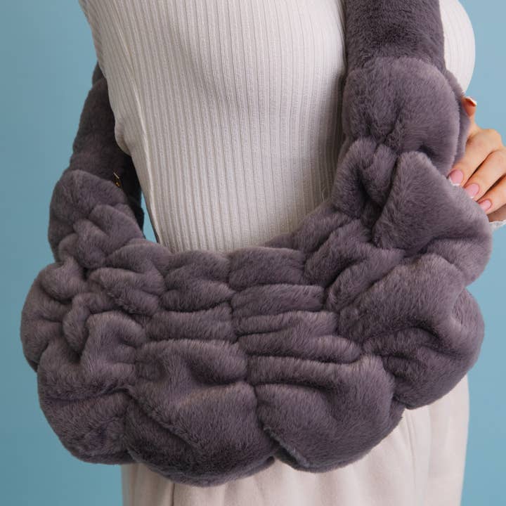 Leto Accessories - Wholesale Crossbody bag – Women's - Plush Cloud Knit Cross Body Bag ⛅️4