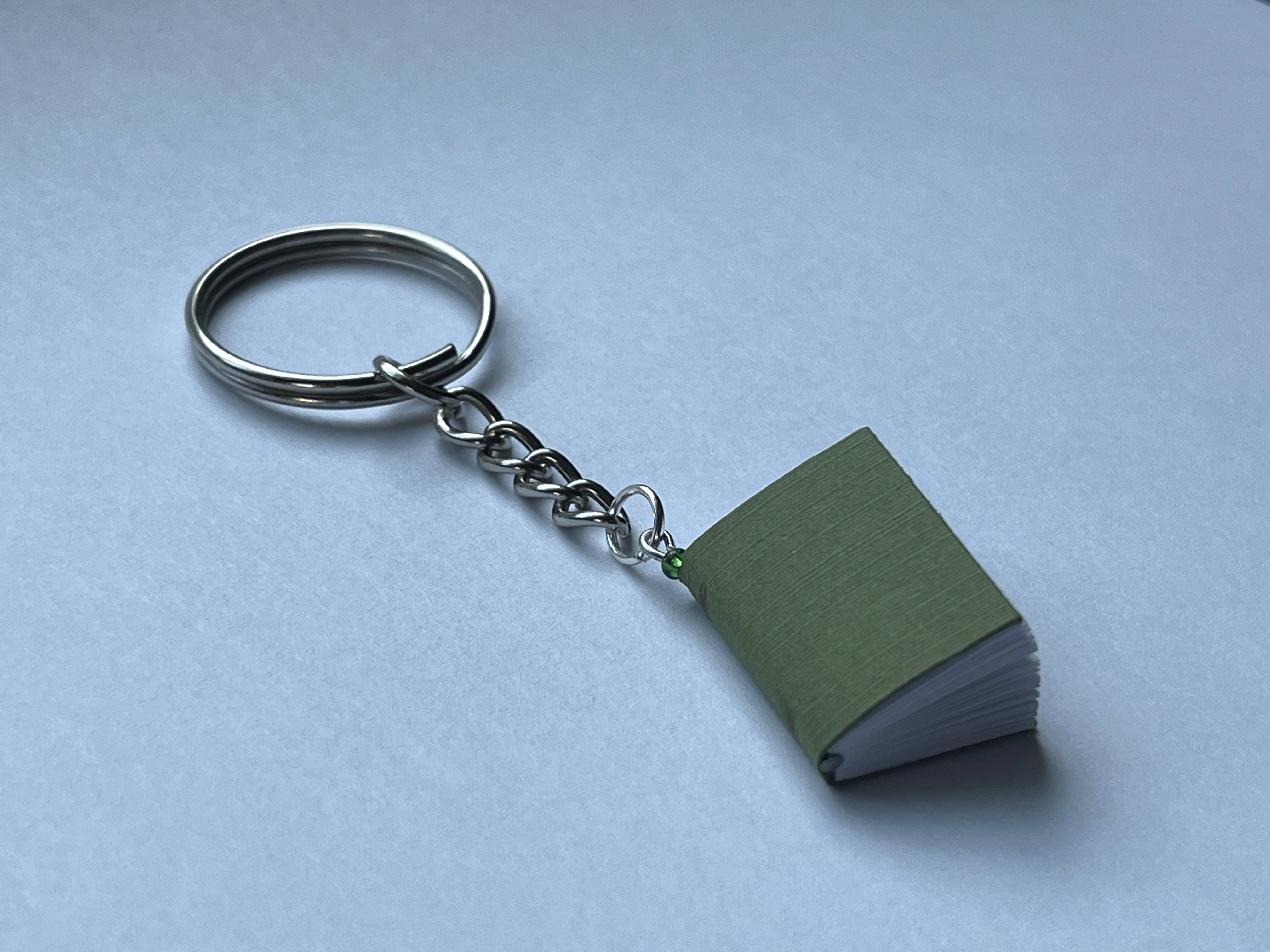 Sageware - Wholesale Keychain - Unisex - Mini Book Keychain and Phone Charms5