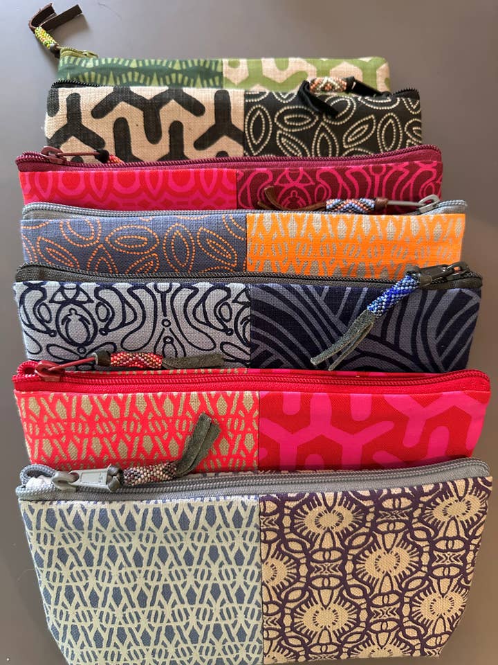 Pequena Bolsa com Borla de Missangas por atacado de Bridge for Africa