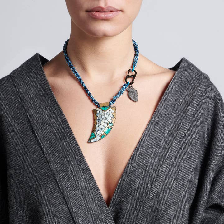 CHATTOUCHÉ – wholesale Hänge-/berlockhalsband – Akrosom-halsband