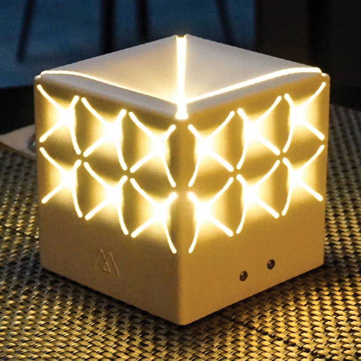 La Lampe Popup pour la vente par Seaside Casual Furniture