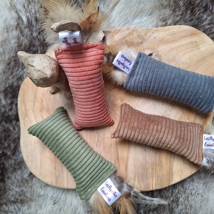 BABY KICK O FEATHERS for wholesale by Les Pepettes Créations