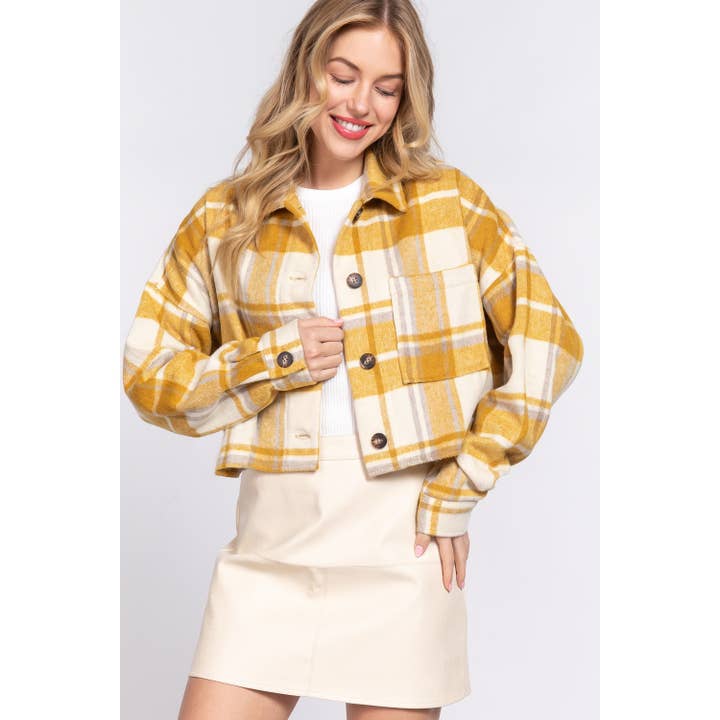 Paperdoll - Vendita all'ingrosso Giacca - Donna - GIACCA CORTA OVERSIZE IN LANA1