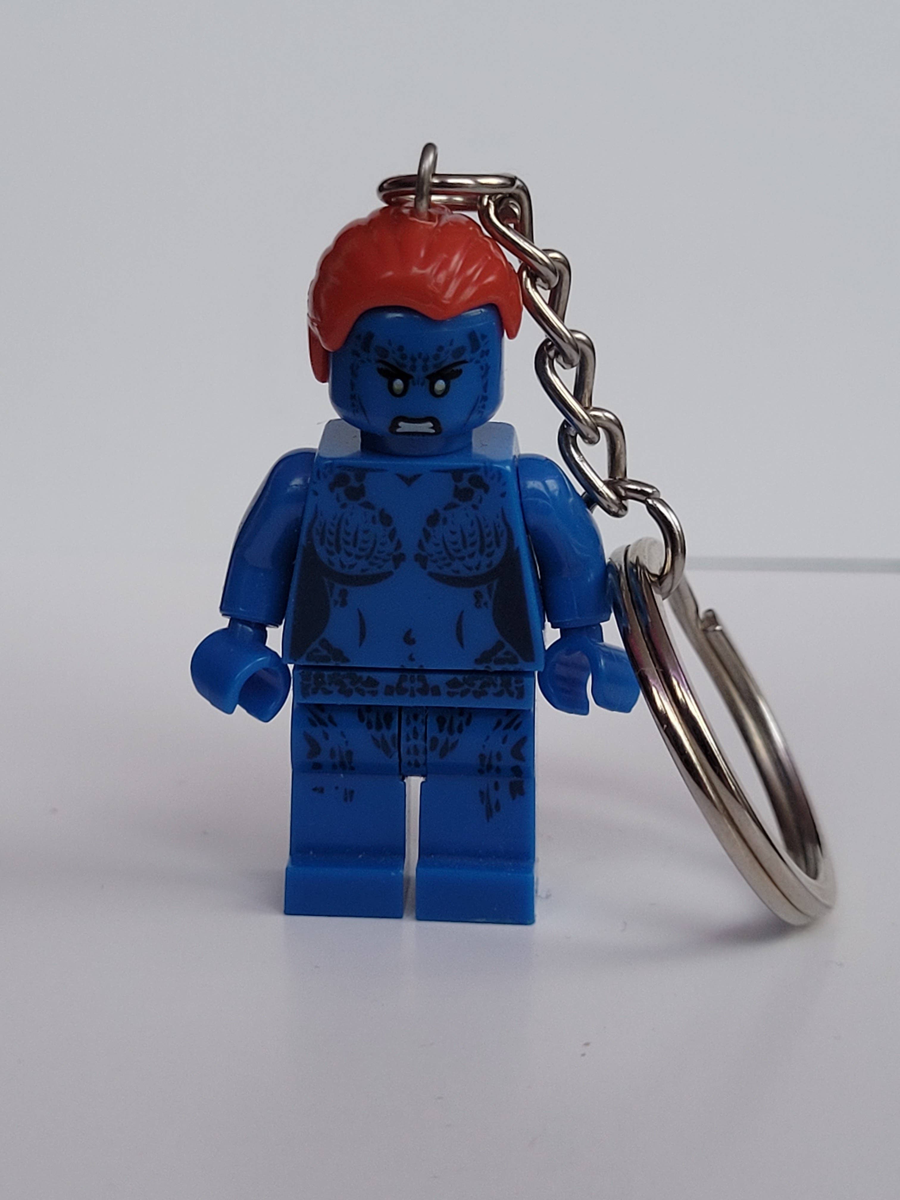 Con-Quest Crafts - Wholesale Keychain - Unisex - Super Hero & Super Villain Comic Minifigure Keychains17
