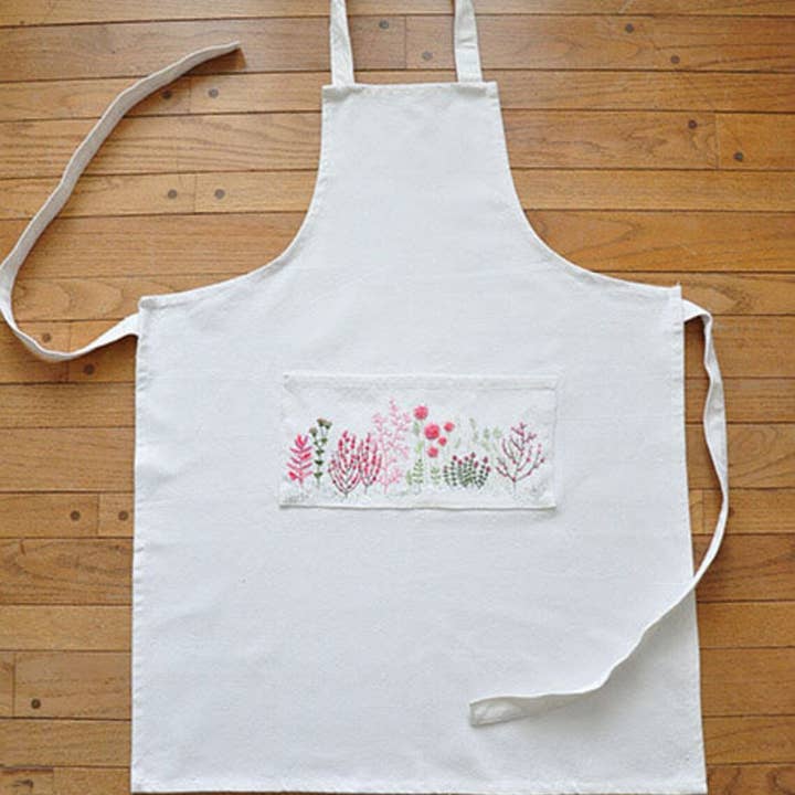 Sweet Floral Apron, Embroidered Floral Apron With Lace Trim for wholesale by EmbroideryNTA
