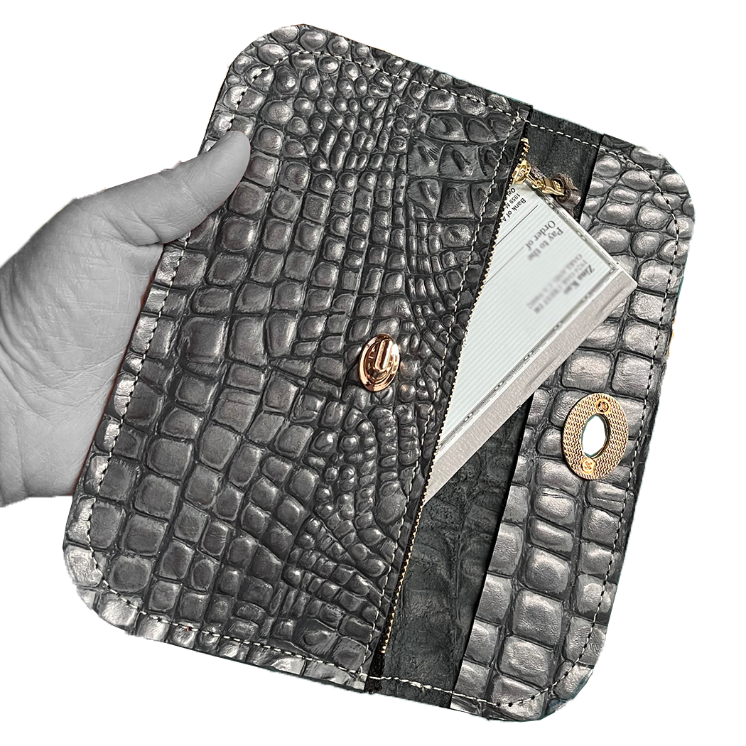 Zina Kao Exclusives - Wholesale Wallet - Women's - The Turnlock Metallic Leather Wallets: 3 sizes!35