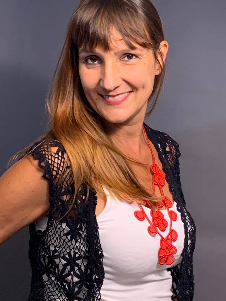 vireChic - Wholesale Outerwear Vest - Women's - Bonito, bobbin lace bolero