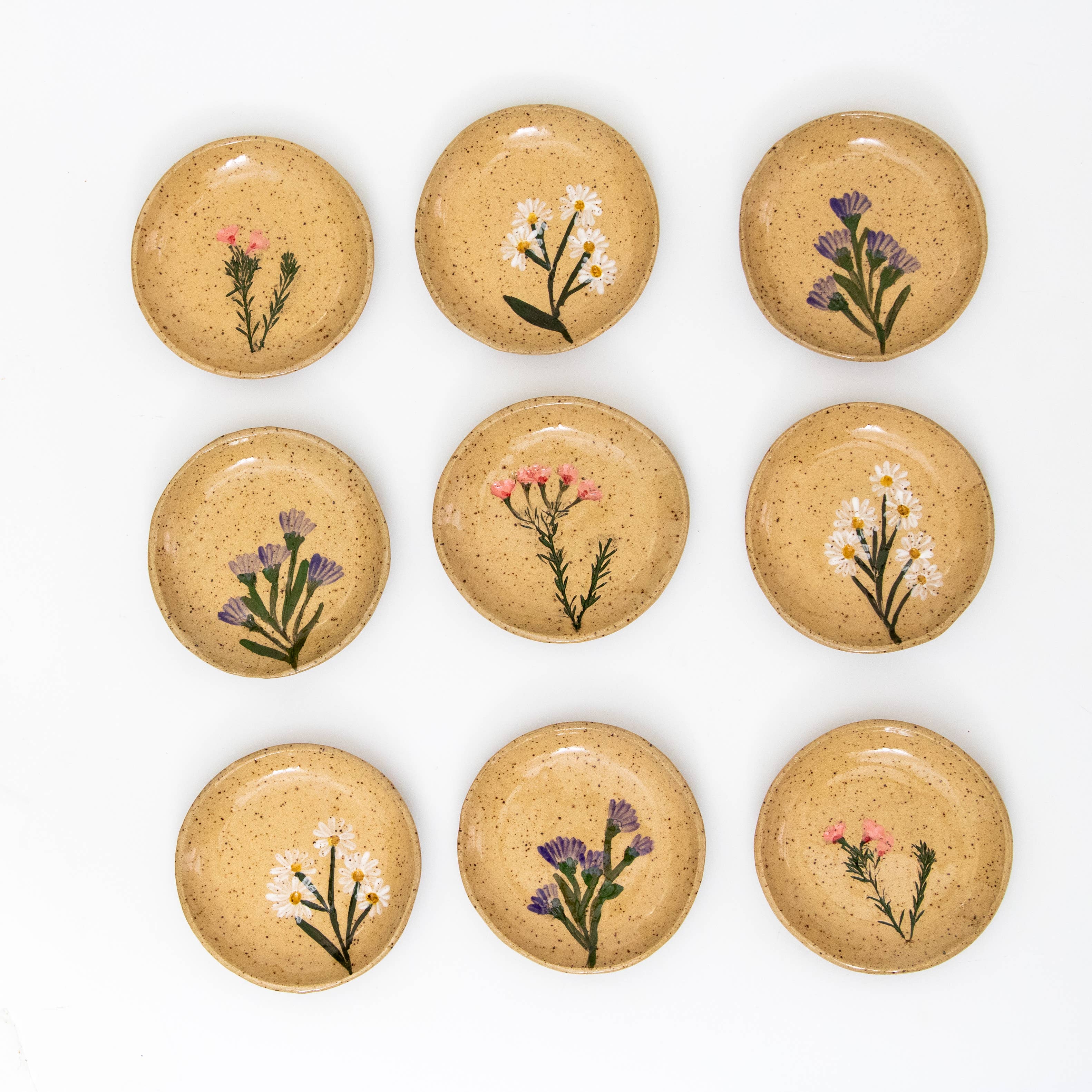 Tara Kothari - Wholesale Jewelry Dish - Rustic Wildflower Handmade Pressed Flower Jewelry Dish10