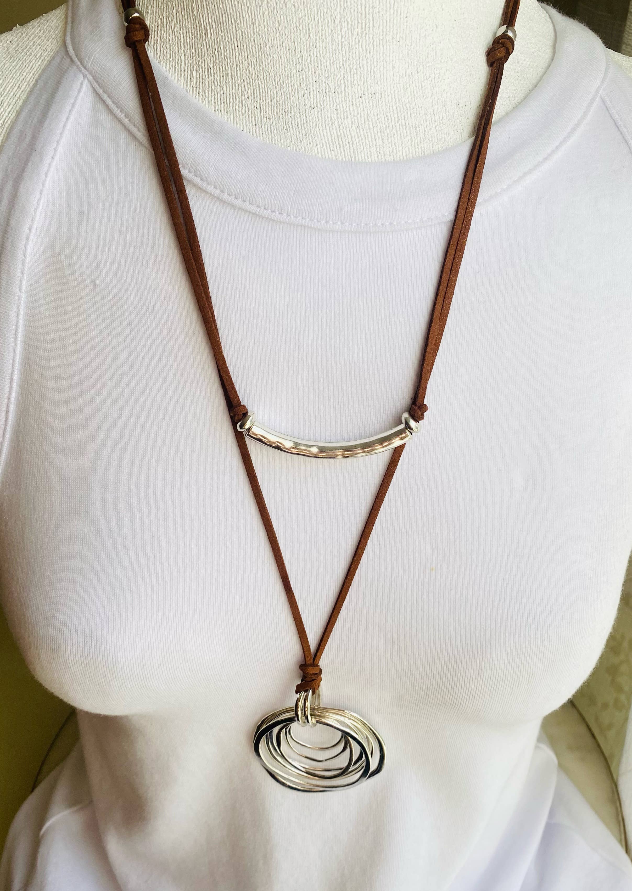 Dajana Design - Wholesale Pendant/Charm Necklace - Pretty Cool Brown Necklace3