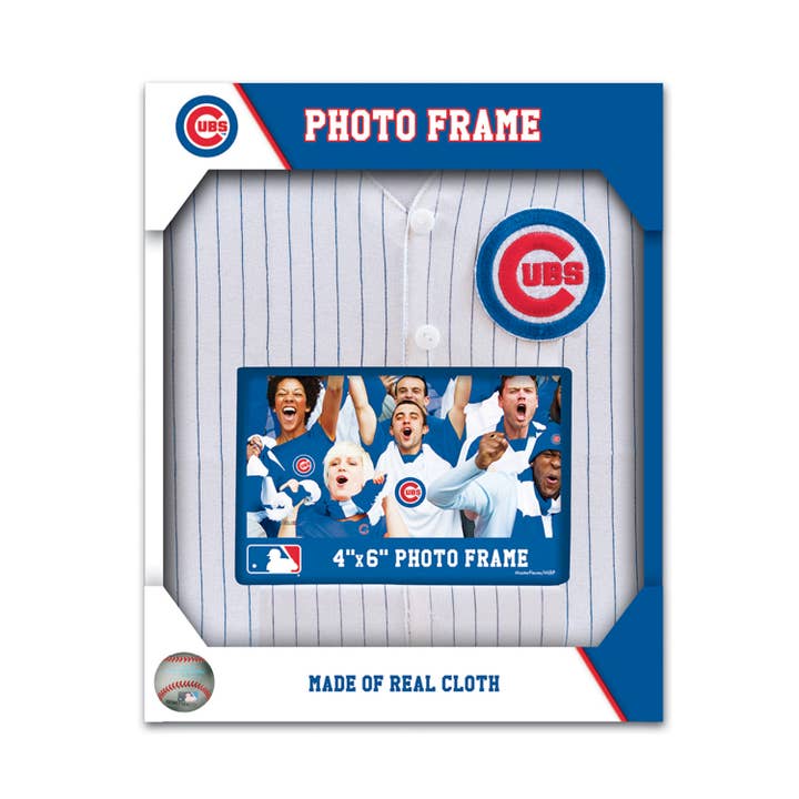 Masterpieces Puzzles - Wholesale Picture Frame - Chicago Cubs Uniformed Frame1