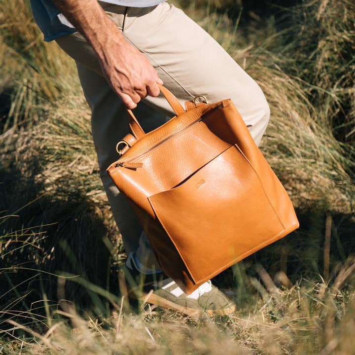 Casia Leather Bags - Wholesale Backpack - Unisex - Convertible Leather Backpack | Unisex Rucksack | Laptop Bag17