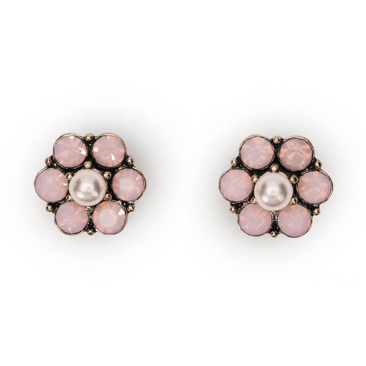 Roze Vintage oorknopjes met parel: kleine roze oorbellen voor groothandel op Faire0