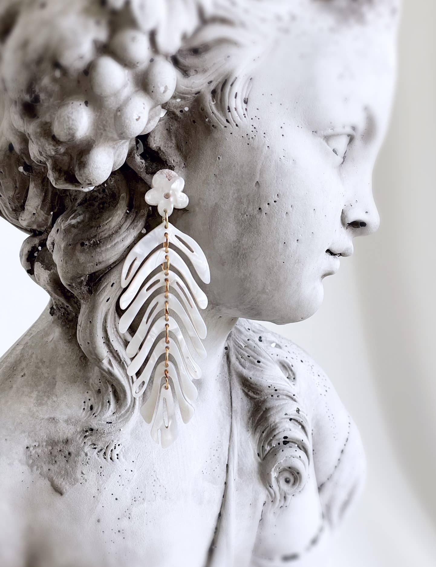 Pearl and Ivy Studio - Wholesale Dangle Earrings - Boho statement dangle earrings - feather frost3