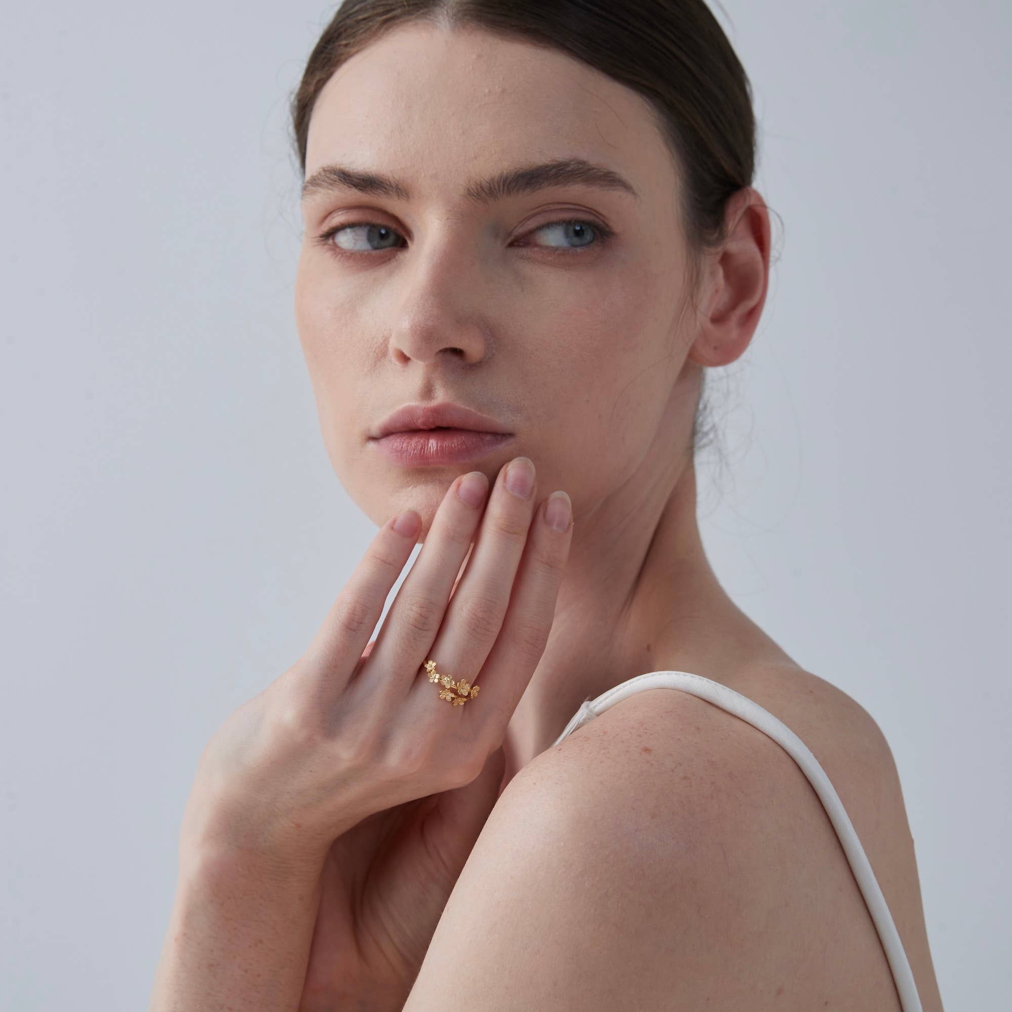 Perimade & Co. LLC - Vendita all'ingrosso Anello midi/a fascia - Anello con fiori di ciliegio Sakura in argento sterling 9253