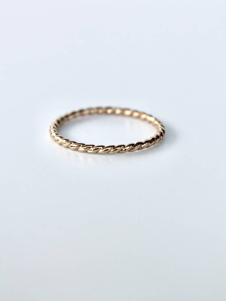 Tvinnat Mönster Evig Kärlek Stapelbar Ring för wholesale av Flux Studio