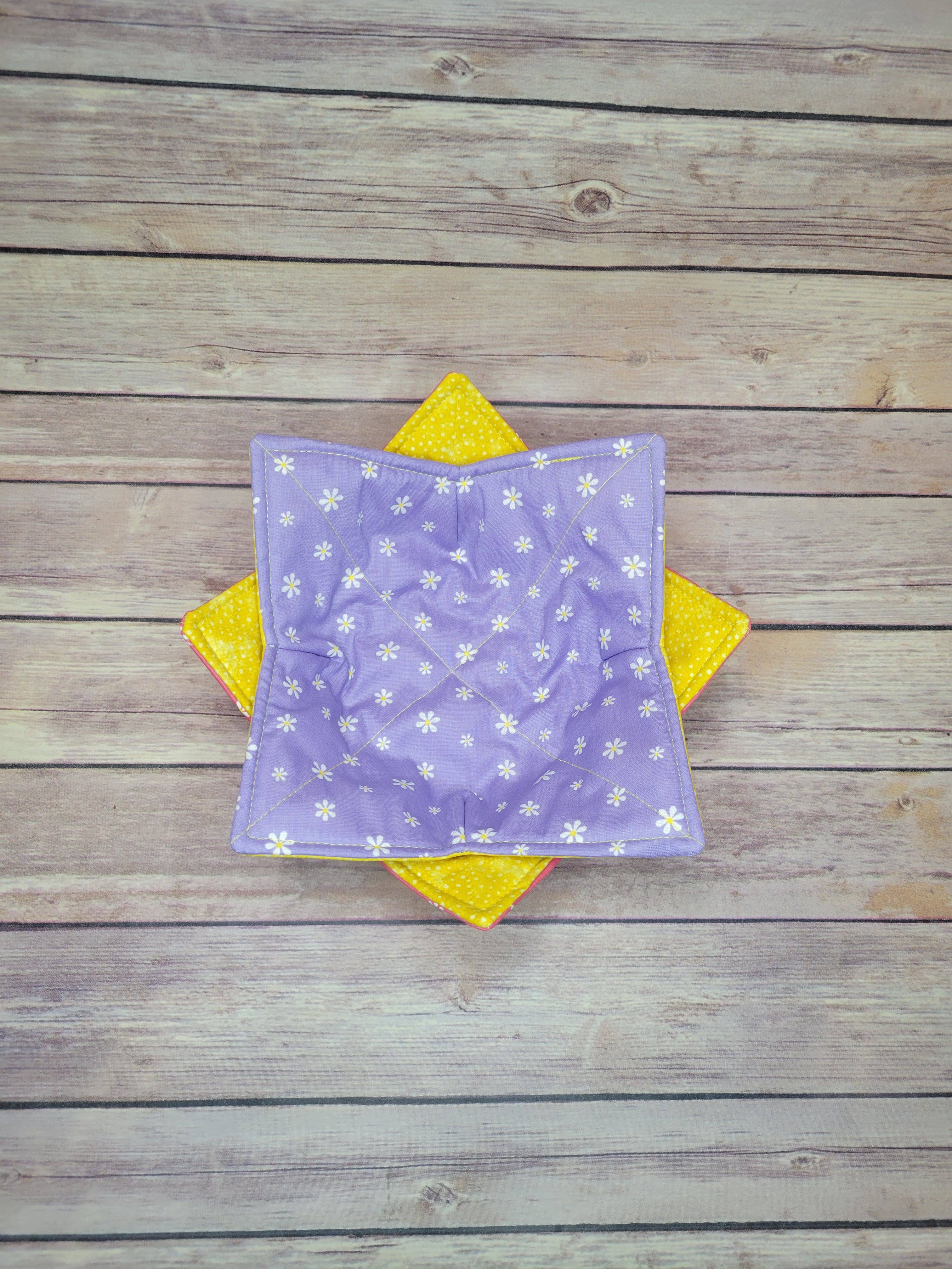 Burpie Bibs Boutique - Wholesale Oven Mitt/Pot Holder - Spring Bowl Cozy | Floral Hot Pad | Flower Flowers Bee Bees22