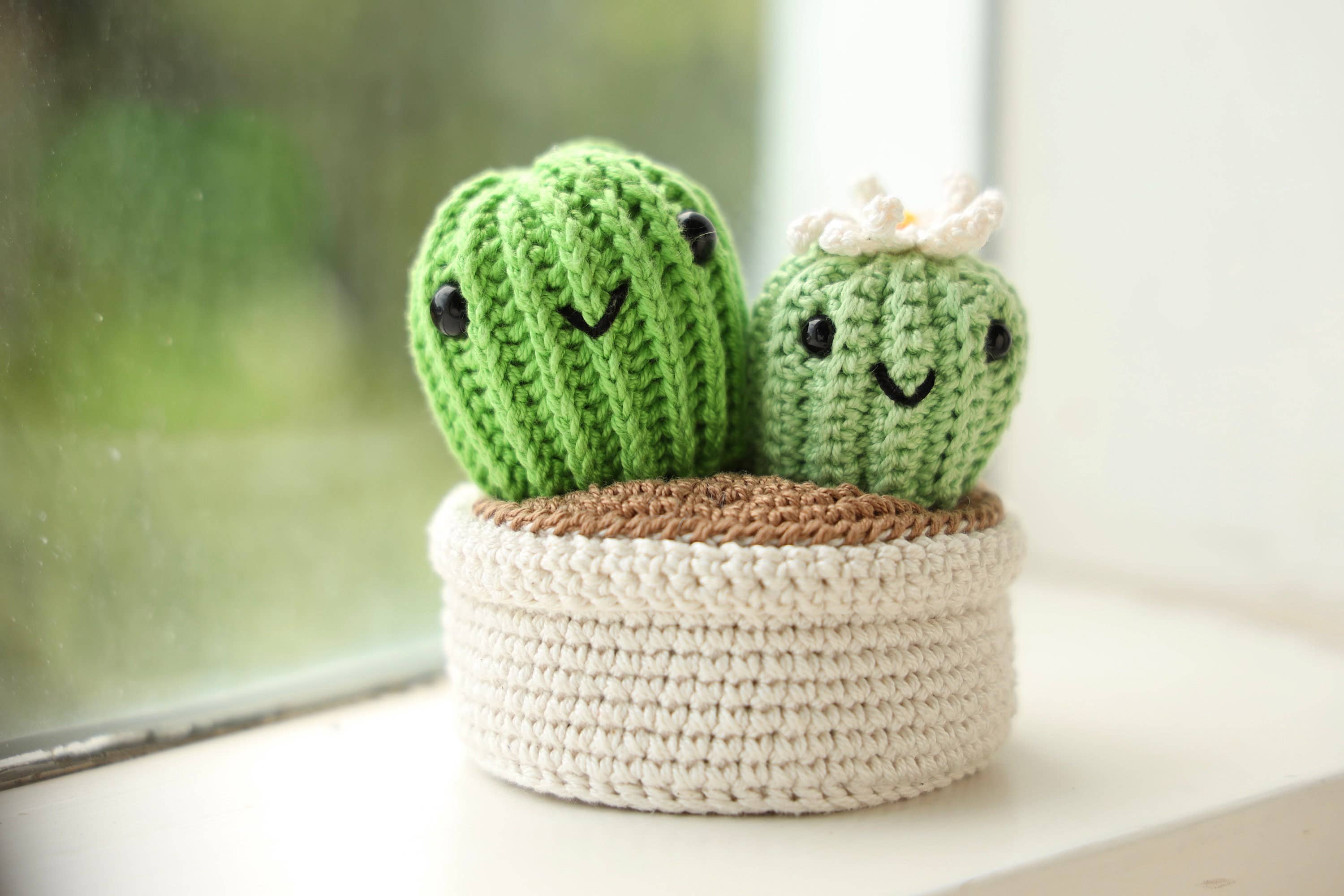 Anh2 LTD - Wholesale Car Decorative Charm - Unisex - Crochet Cute Cactus Plant Couple Car Dashboard Ornament Gift