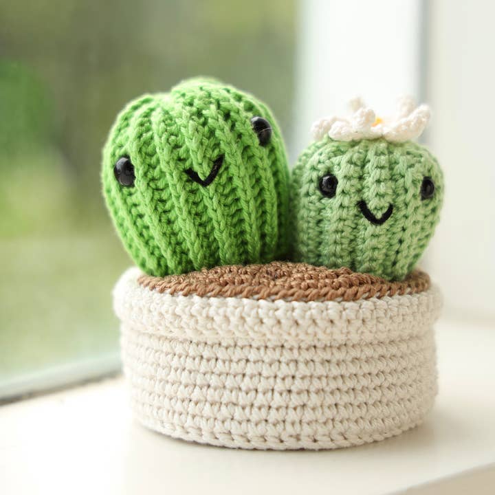 Anh2 LTD - Wholesale Car Decorative Charm - Unisex - Crochet Cute Cactus Plant Couple Car Dashboard Ornament Gift