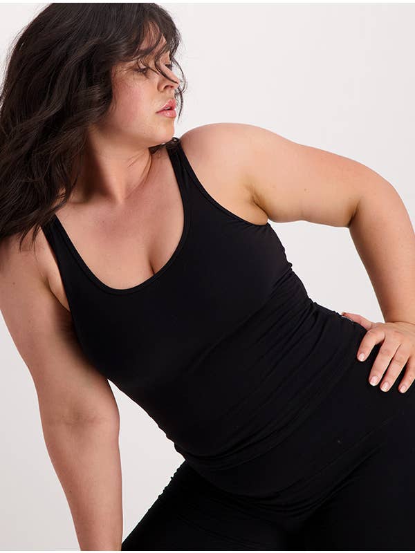 Mina Storm - Vendita all'ingrosso Canotta - Donna - Nobratop Rory in cotone biologico - Nero Ebano1
