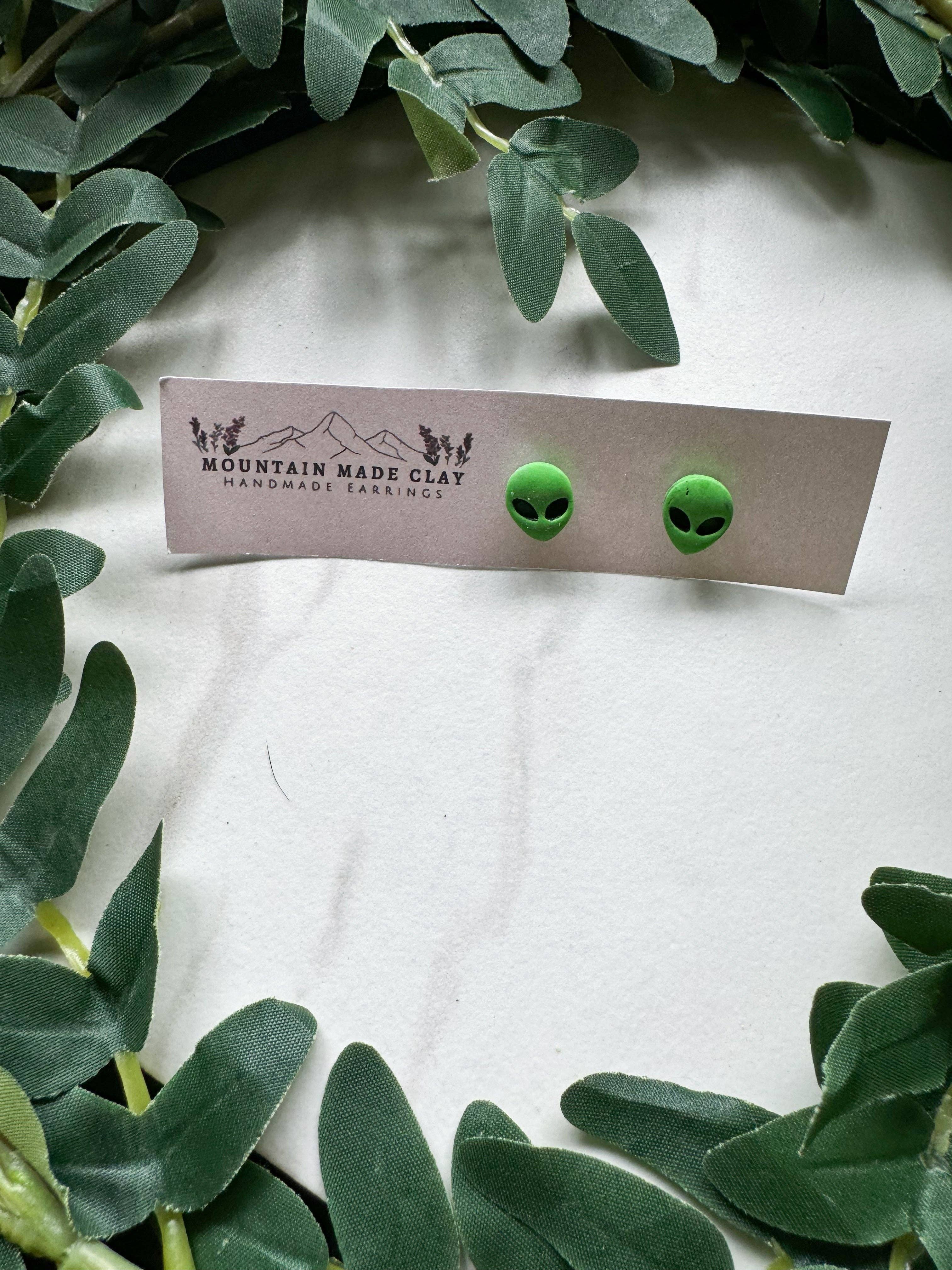 Mountain Made Clay - Handmade Polymer Clay Earrings – wholesale Stud/post earrings – Alien Studs0