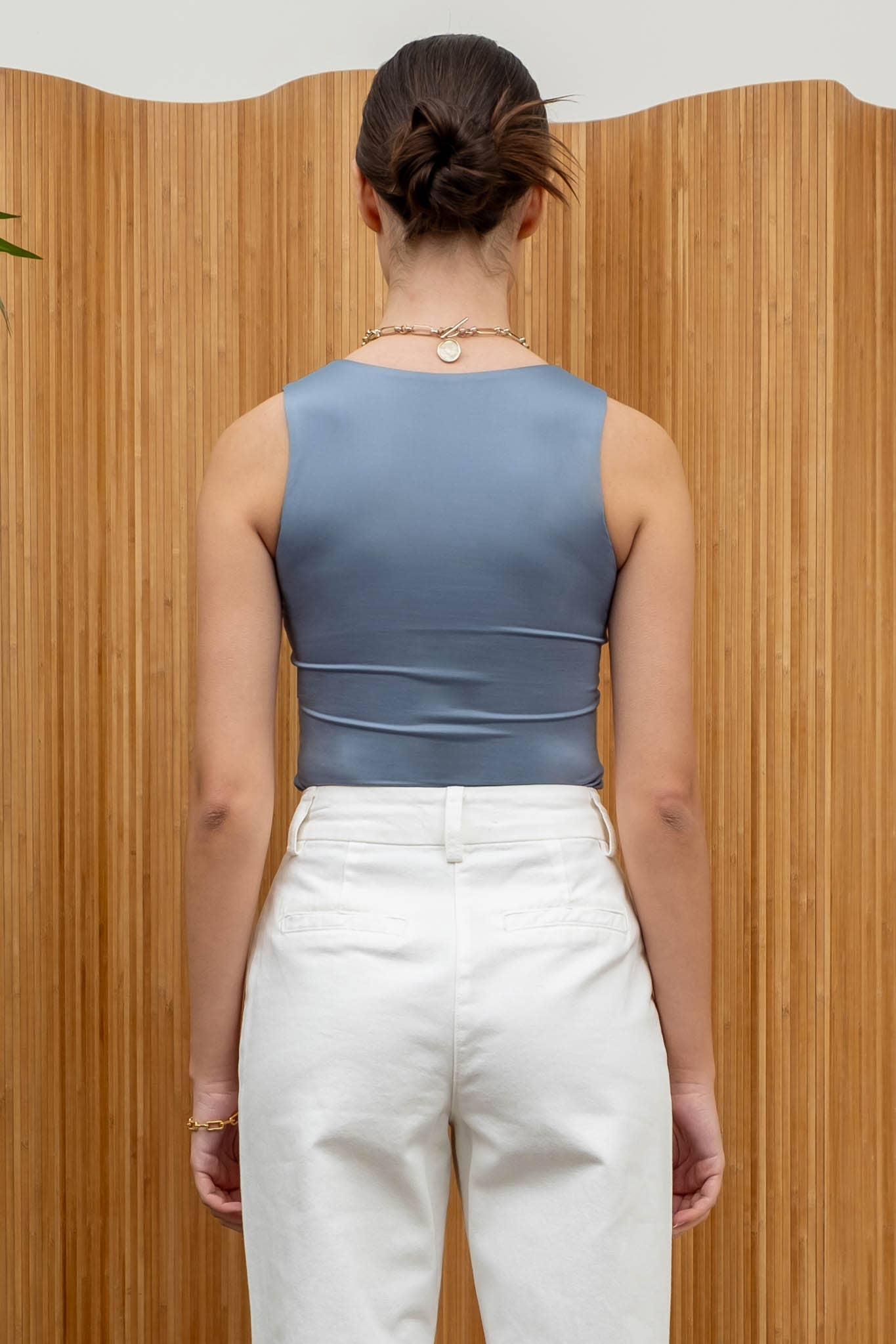 The Workshop Studio - Wholesale Knit Top - Women's - REVERSIBLE SCOOP NECK SLEEVELESS KNIT TANK TOP37