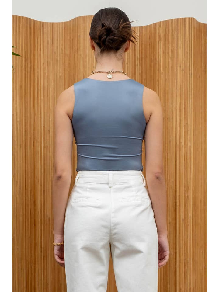 The Workshop Studio - Wholesale Knit Top - Women's - REVERSIBLE SCOOP NECK SLEEVELESS KNIT TANK TOP37