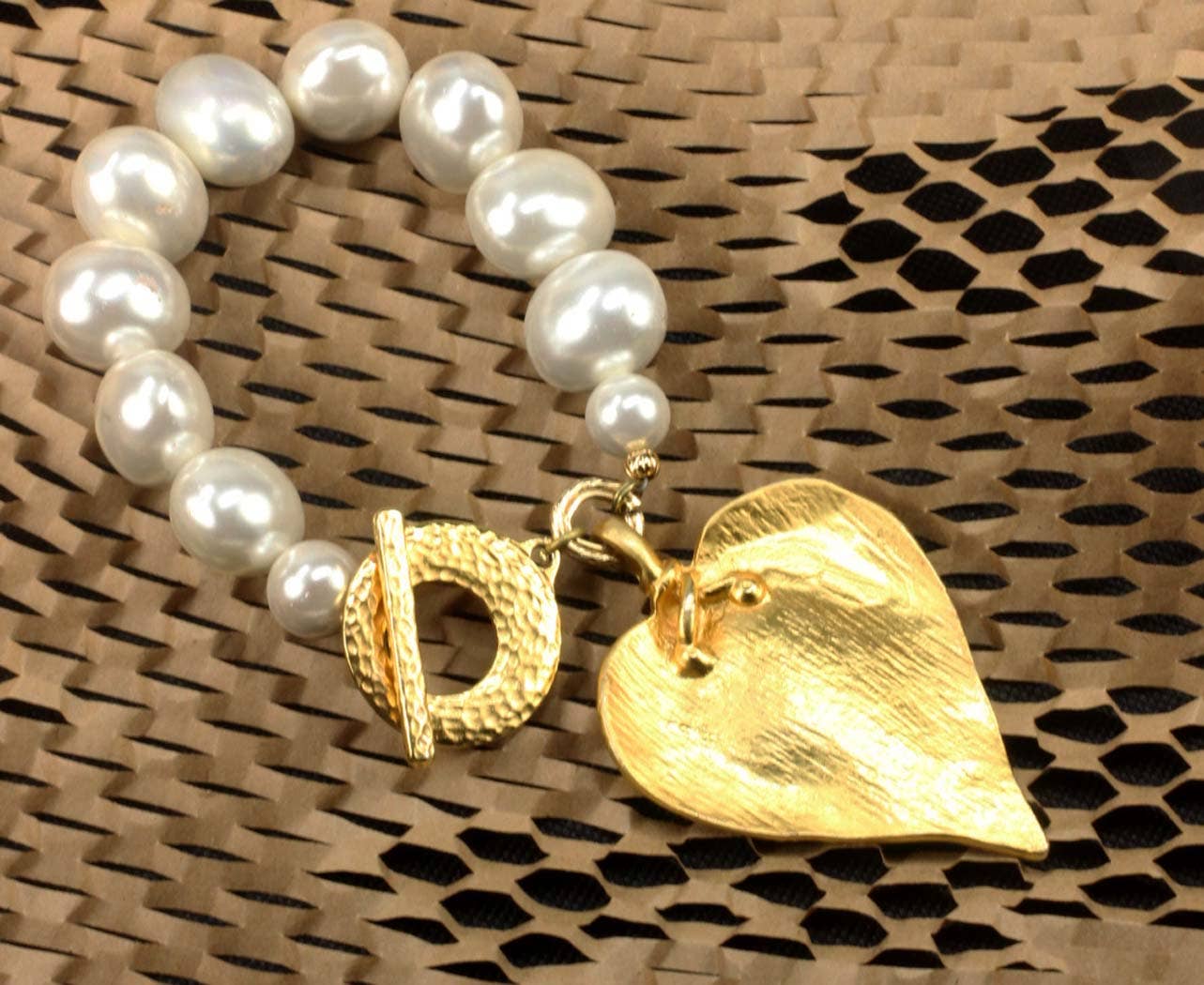 Aclue! Jewelry by Celest Anderson - Wholesale Charm/Dangle Bracelet - Mitza Gold Heart Bracelet3