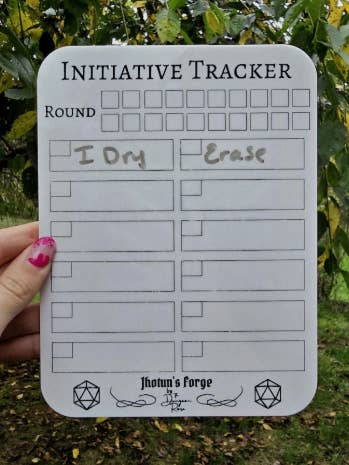 Suivi d'Initiative Blanc pour JDR sur Table, Outils de Maître de Jeu pour la vente par The Dungeon Rose