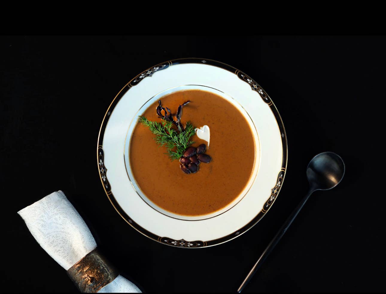 18 Chestnuts Soups - Wholesale Soup - Black Bean & Kale Soup 32 oz Plant Based & Gluten Free1