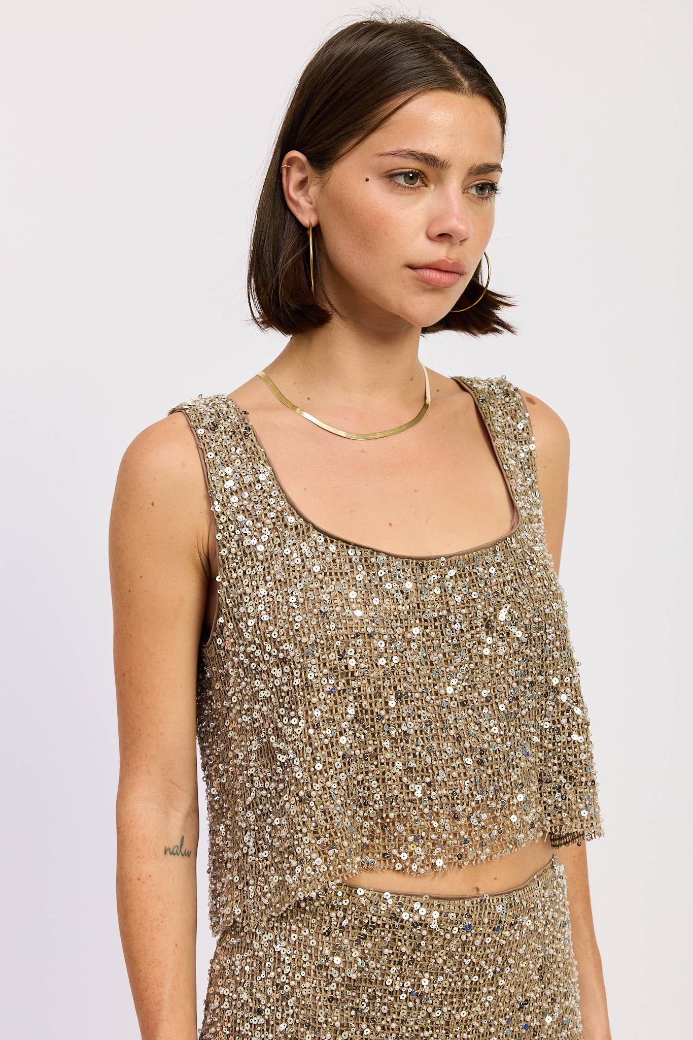 Emory Park - Wholesale Blouse - Women's - SLEEVELESS SQAURE NECK SEQUIN TOP5