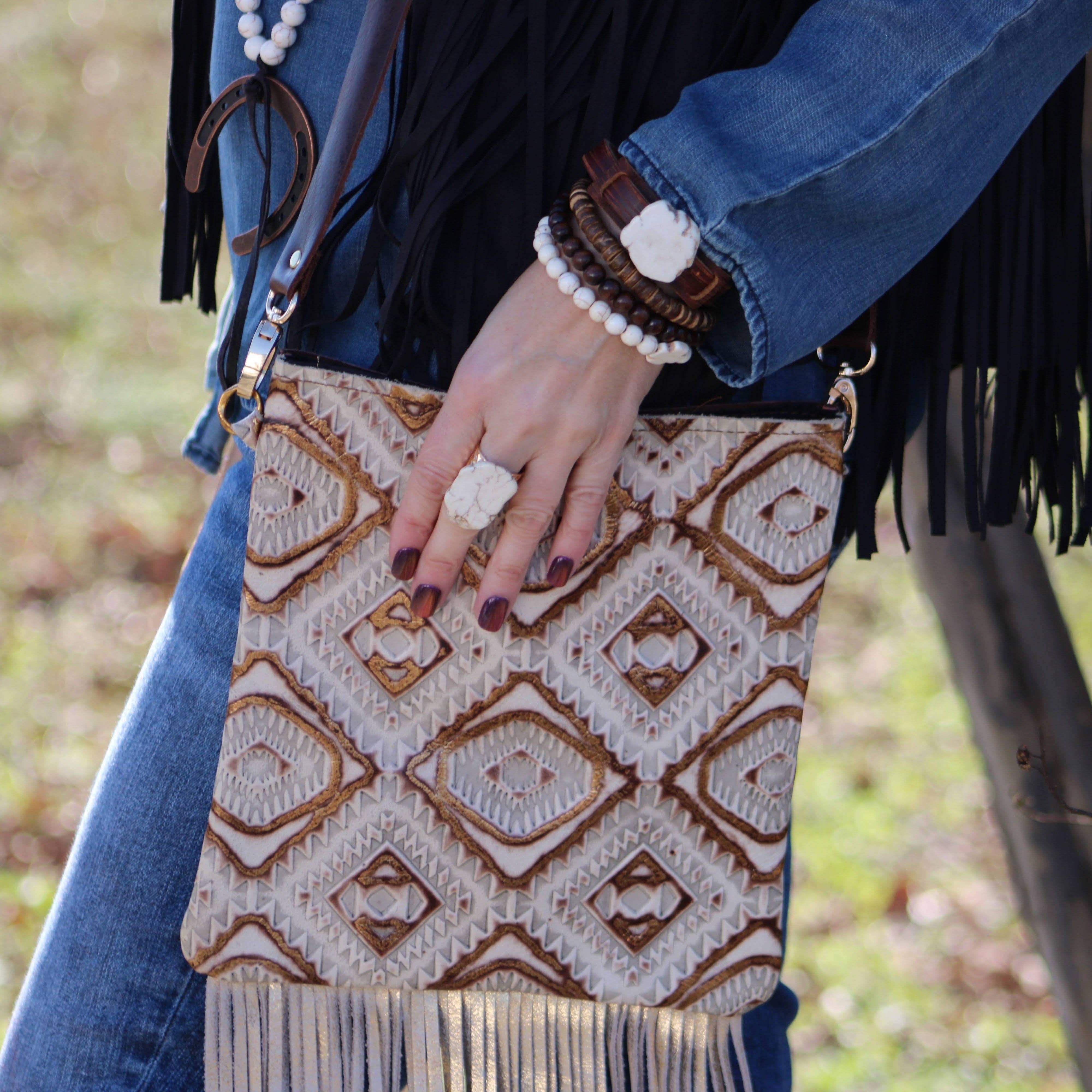 The Jewelry Junkie - Wholesale Cuff Bracelet - White Turquoise Chunk on Narrow Leather Cuff 005Y2