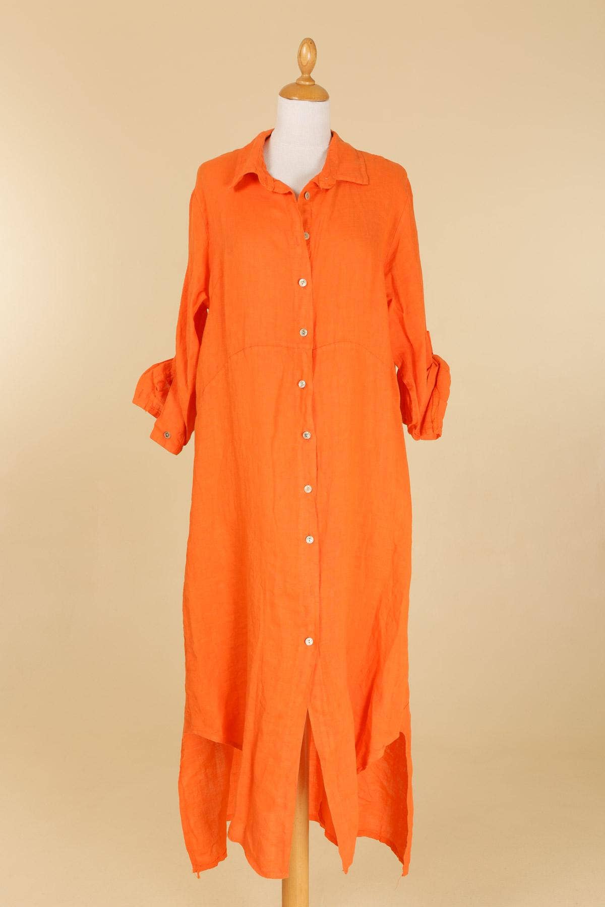 la maison des fibres naturelles - Wholesale Button Down Shirt - Women's - Long shirt dress 68036 100% LINEN56