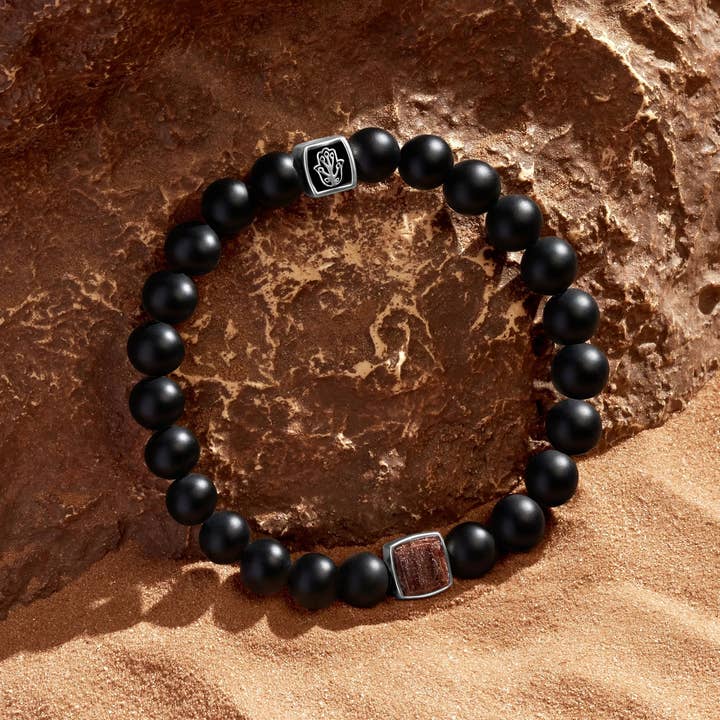 Gynnsamma Början Granat Födelsesten Armband på Svart Onyx för wholesale av Karma And Luck