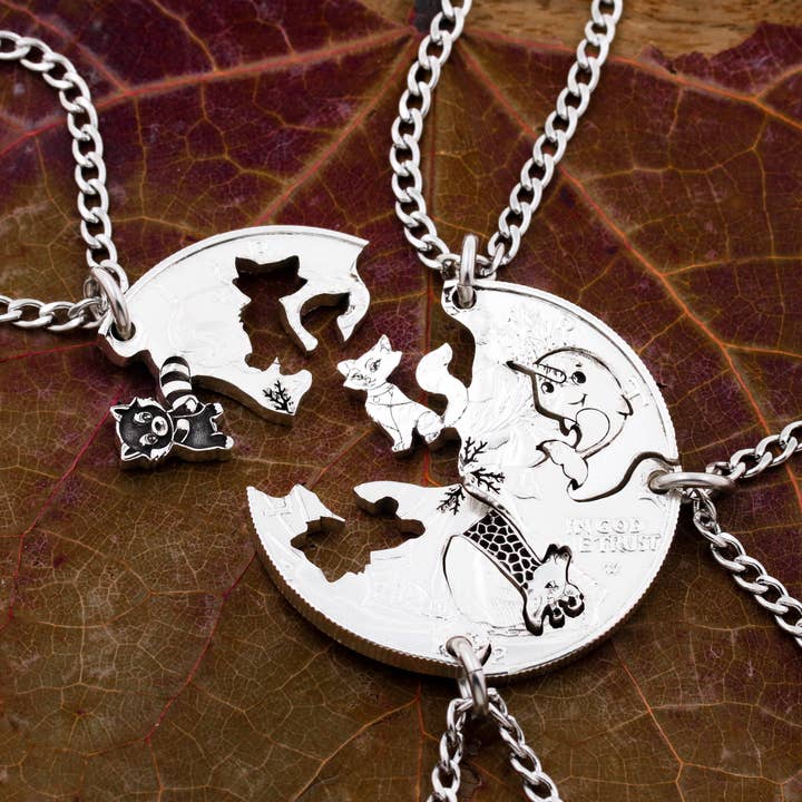 Collares de Animales BFF de 4 Piezas, Panda Rojo, Gato, Narval y Jirafa para venta al por mayor de NameCoins