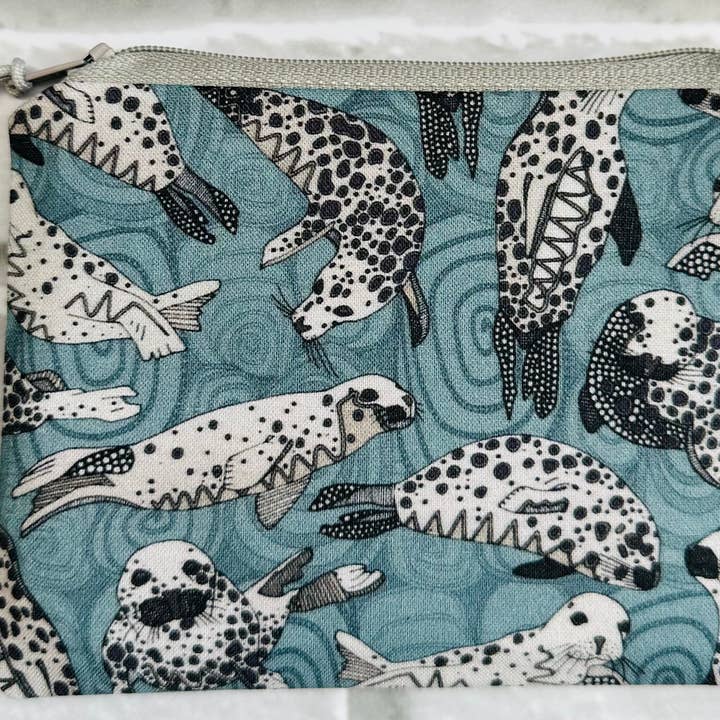Jewells – wholesale Coin purse – Women’s – Cornish Seal blue fabric coin purse pouch3