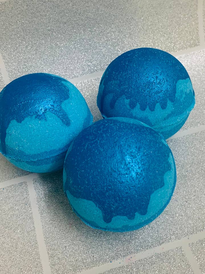 Bossy bath bomb for wholesale by Soaps n Dreams