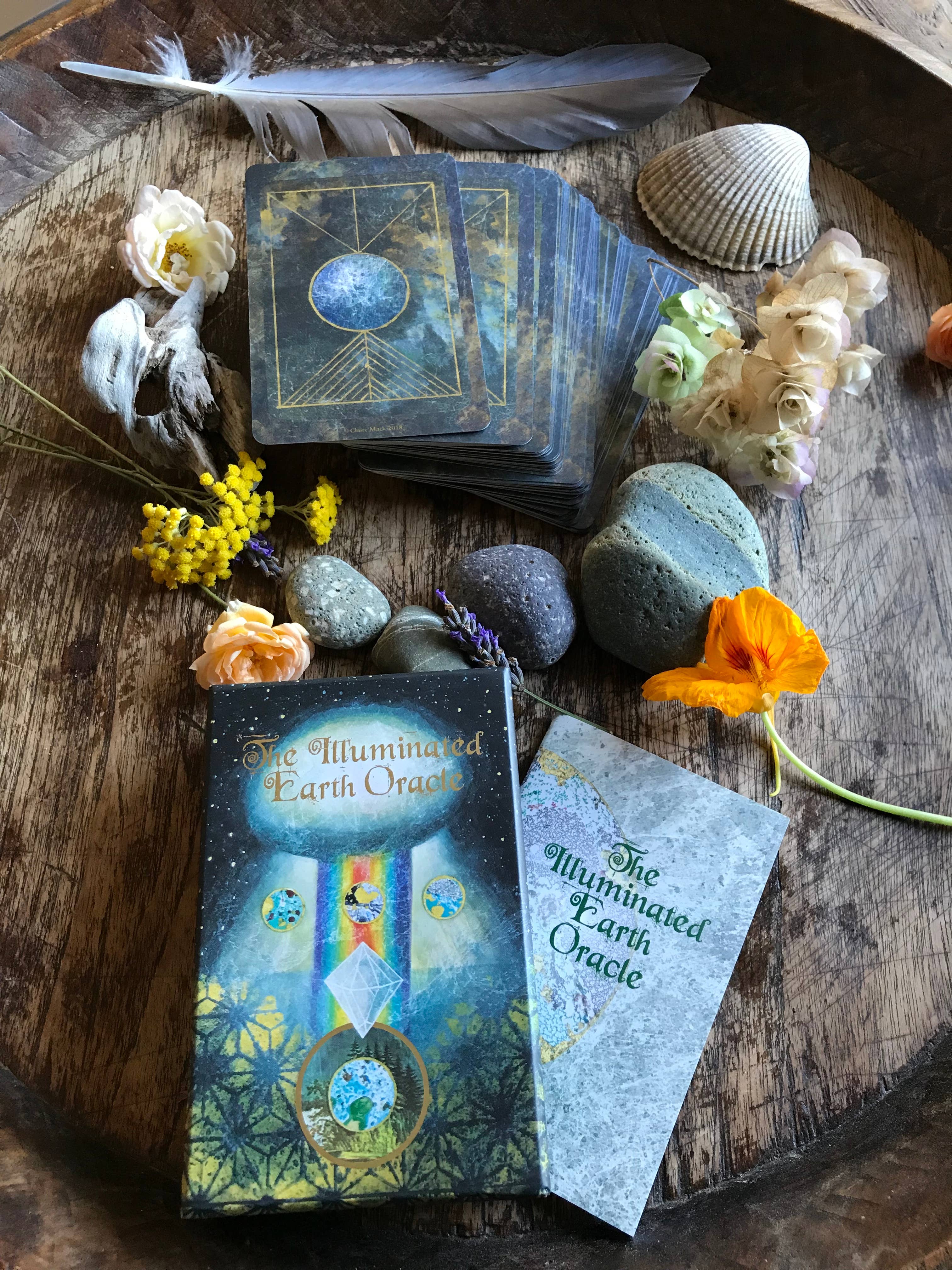 Wholesale The Illuminated Earth Oracle Deck for your store