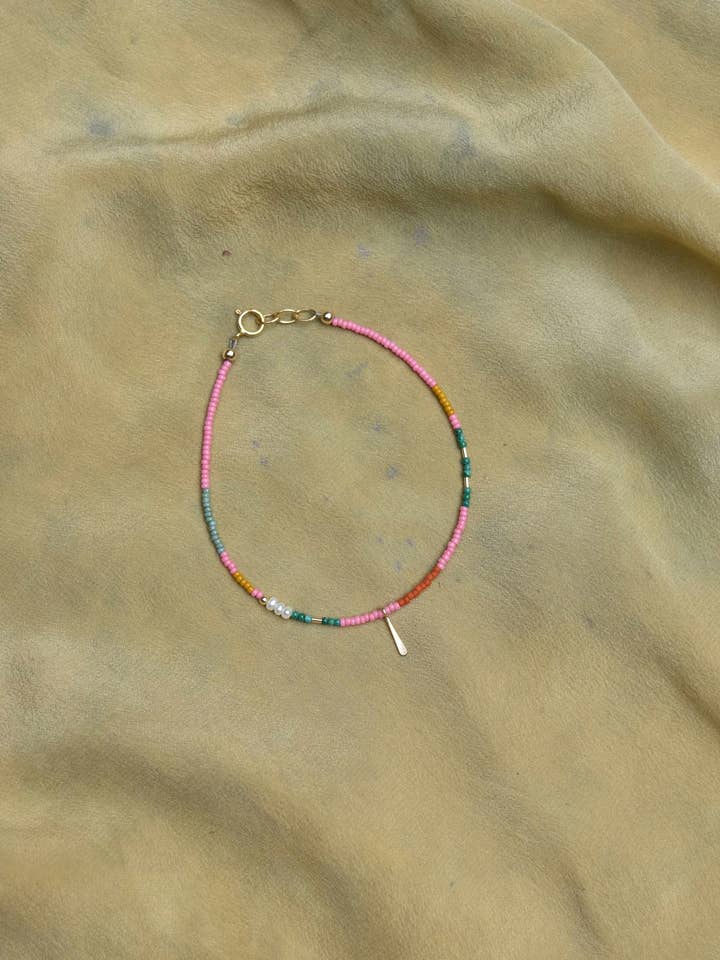 Single Strand Bracelet or Anklet- Pink with Malachite for wholesale by Freestone