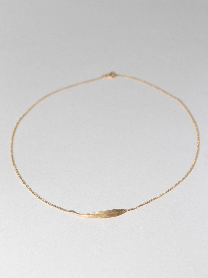 JESION HALSBAND guld för wholesale av TYLA LATO