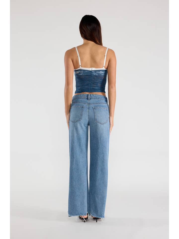 MOYEN JEANS À JAMBE LARGE BAGGY AVEC OURLET EFFILOCHÉ XP7014 OUVERT PACK en vente sur Faire7