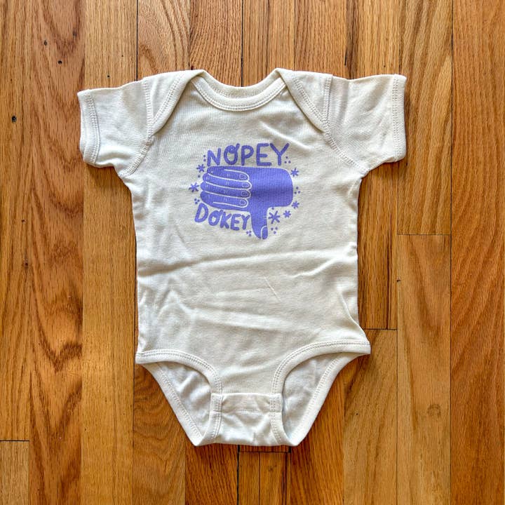 Nopey Dokey Heldragt for engroshandel hos Paris Woodhull Illustrations