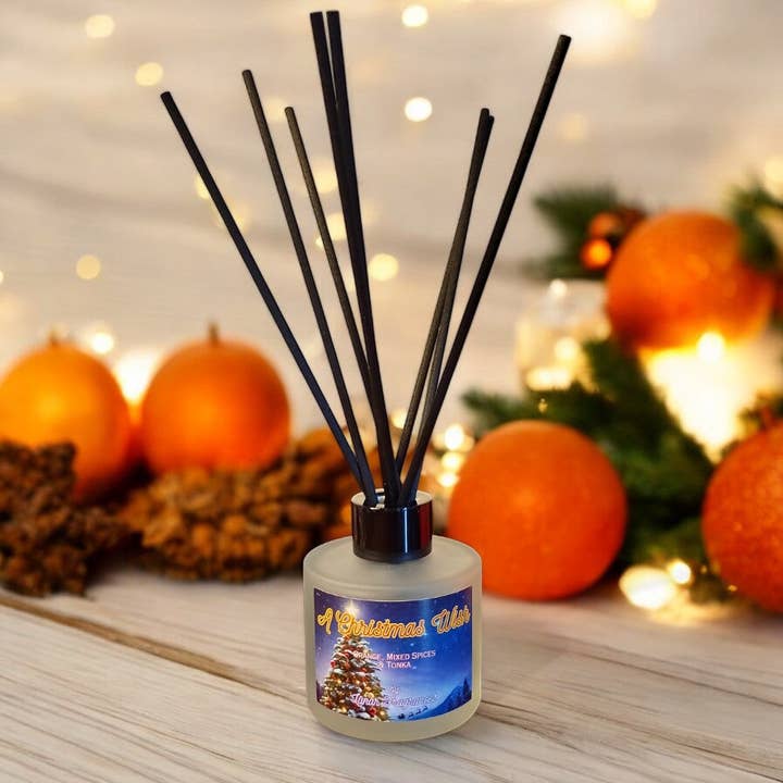Diffuseur de parfum à roseaux Souhait de Noël pour la vente par Lunar Fragrances