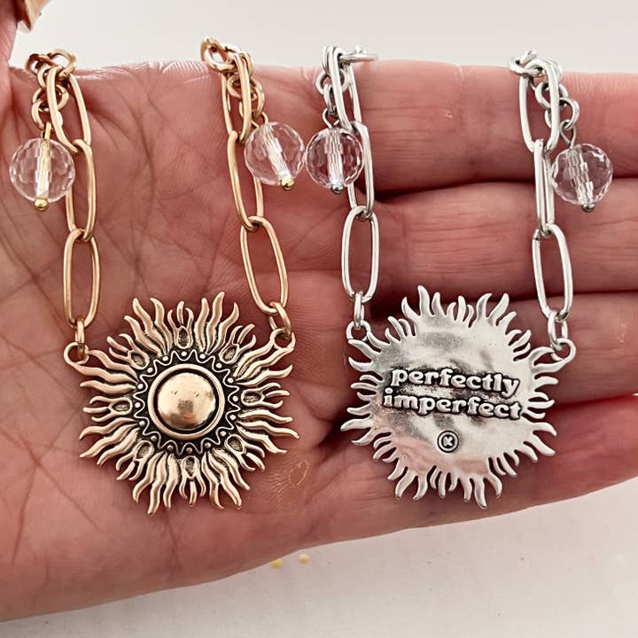 Katia Designs – wholesale Hänge-/berlockhalsband – "Perfekt ofullkomlig" Starburst lång kedjehalsband