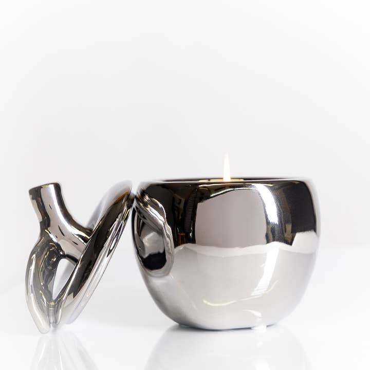 Silver Apple Candle - Honeysuckle & Jasmine for wholesale by Thompson Ferrier