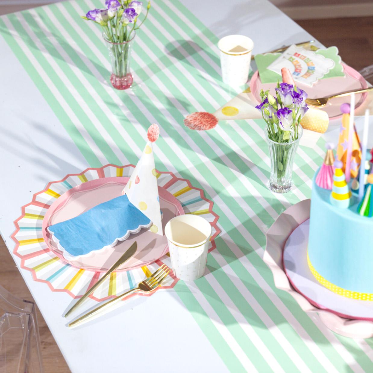 Gatherings by Curated Paperie - Wholesale Disposable Placemat - HB23-PL5- Burst of Color Fan Paper Placemat4