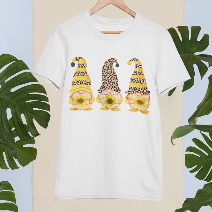 Camiseta blanca de algodón con gnomos y girasoles para venta al por mayor de Luldesign
