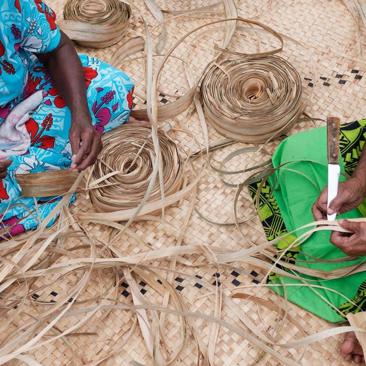 Rise Beyond the Reef - Wholesale Beach Bag - Handprinted & Handwoven Beach Bag - Senibua Print23