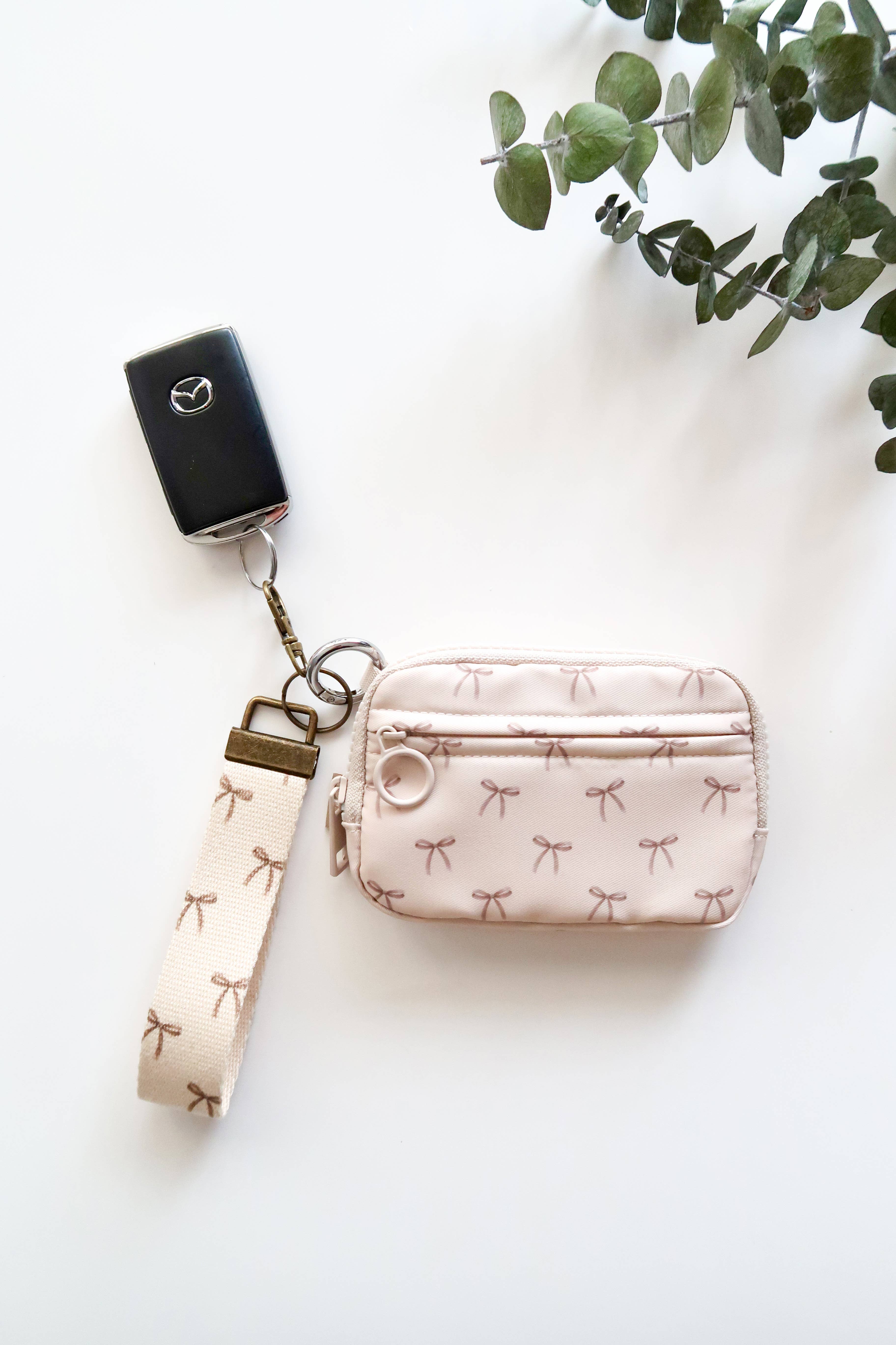 Frederick Family Co. - Wholesale Wallet - Women's - Bow Keychain Wallet with Wrist Lanyard, Compact Card Holder 11